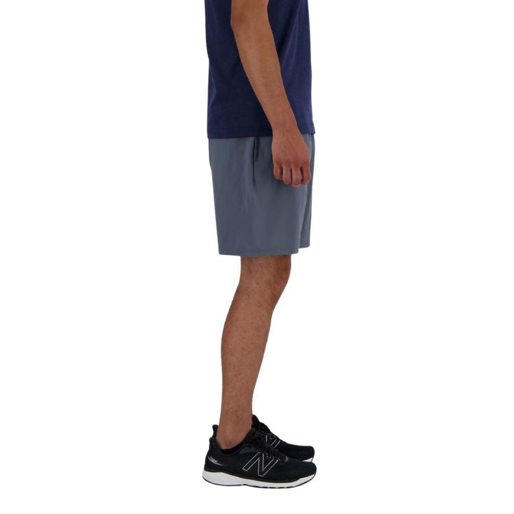 New Balance Short Sport Essential 7" Herren Grau