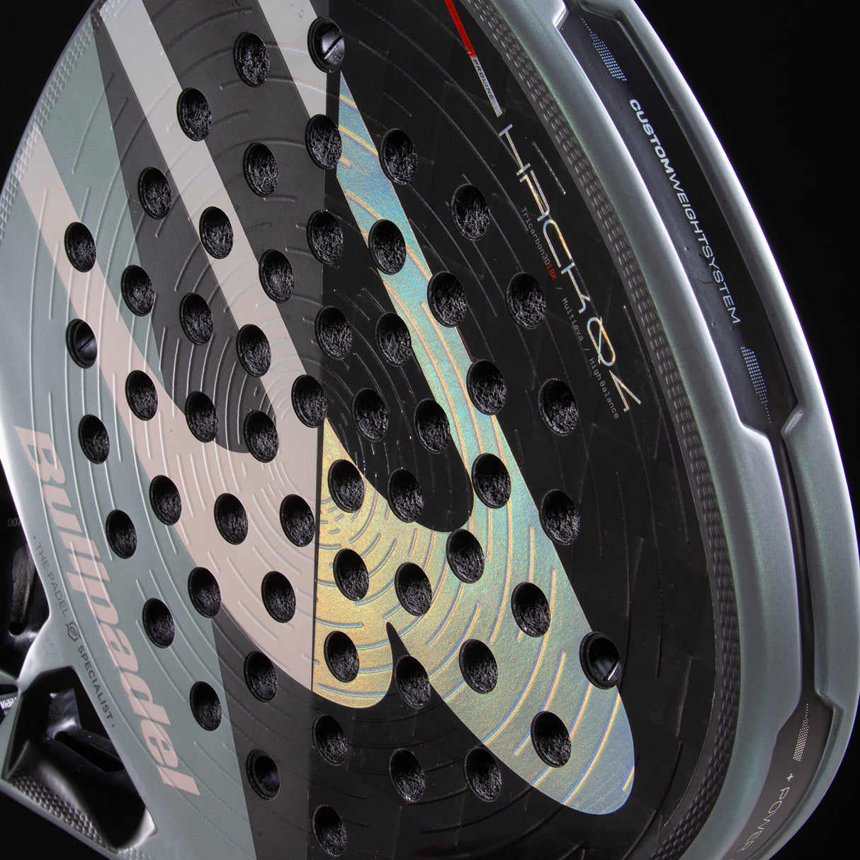 Bullpadel Padelracket Hack 04 26