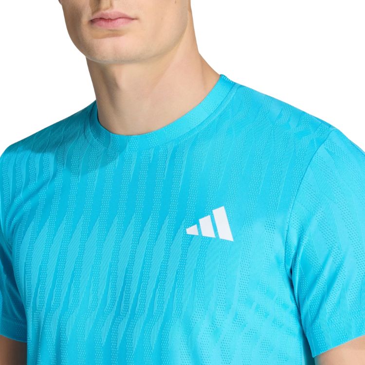 Adidas T-Shirt Freelift Tee Blauw Kraag