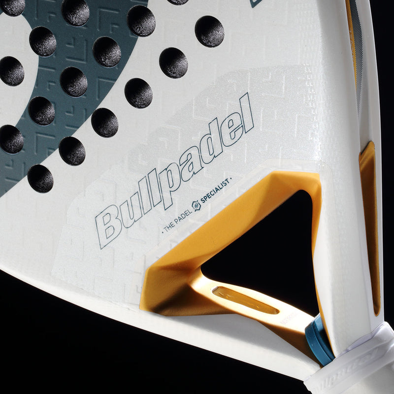 Bullpadel Padelracket Pearl 26